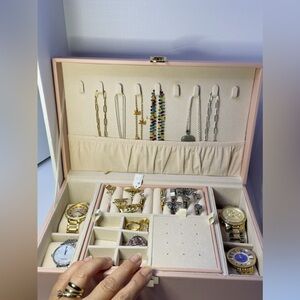 Landici Jewelry Organizer Box - Pink length:11.5’.width:7.5’height:4’inch. pink